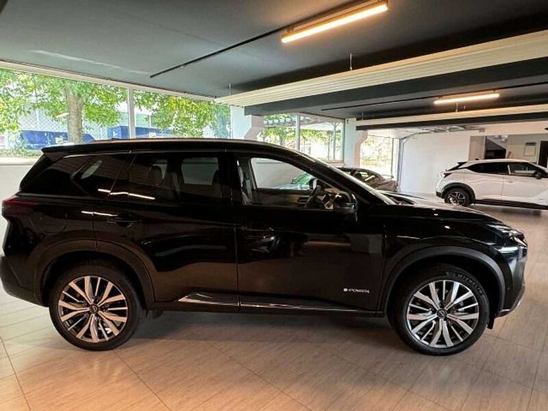 Nissan X-Trail e-Power 4x4  Tekna 'helles Leder' 213 PS