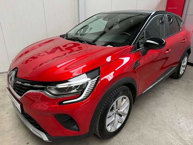 Renault Captur 1.3 TCe 130 EDC Experience