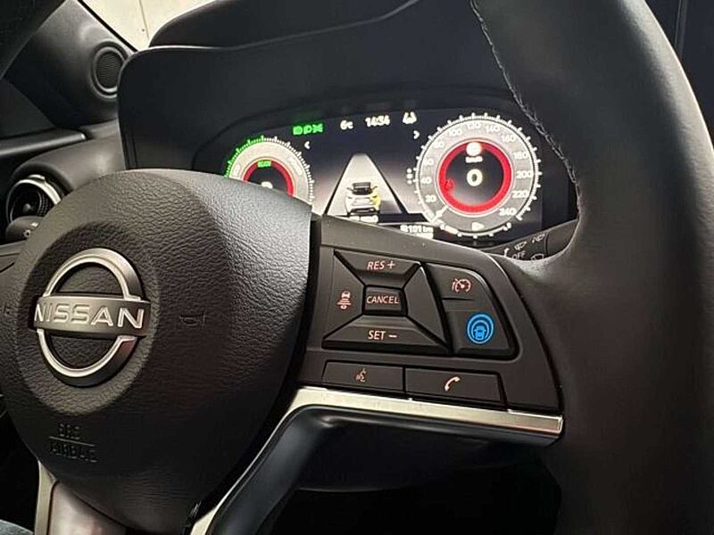 Nissan Juke 1,5 Hybrid 145 Ps *360°-Kamera, Adaptiver T